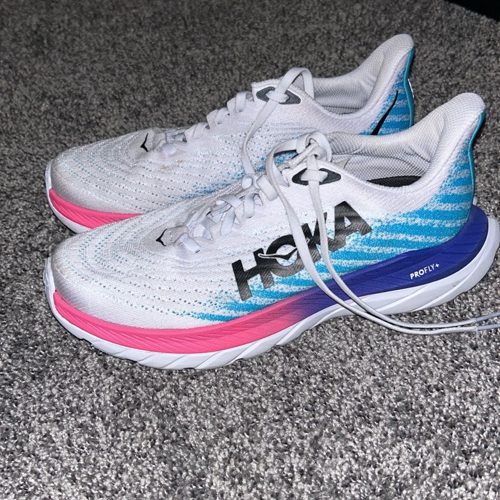 Hoka Mach 5 size 8.5